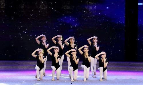 成人拿花舞蹈图片高清视频