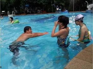 成人游泳欣赏视频教程,成人游泳视频教程精华解析