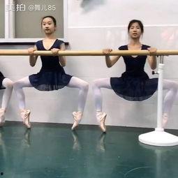 成人芭蕾女孩舞蹈视频,演绎古典与现代交融之美